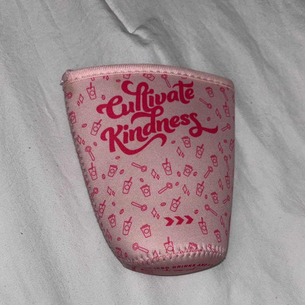 7 Brew Pink 'Cultivate Kindness' Drink Sleeve